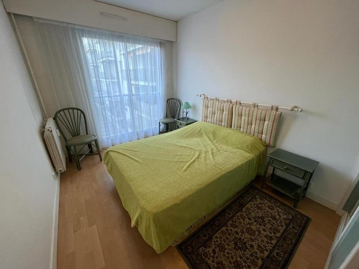 Appartement T4 Avec Parking, Balcon Et Proche Commerces A Biarritz - Fr-1-239-921 Exterior photo